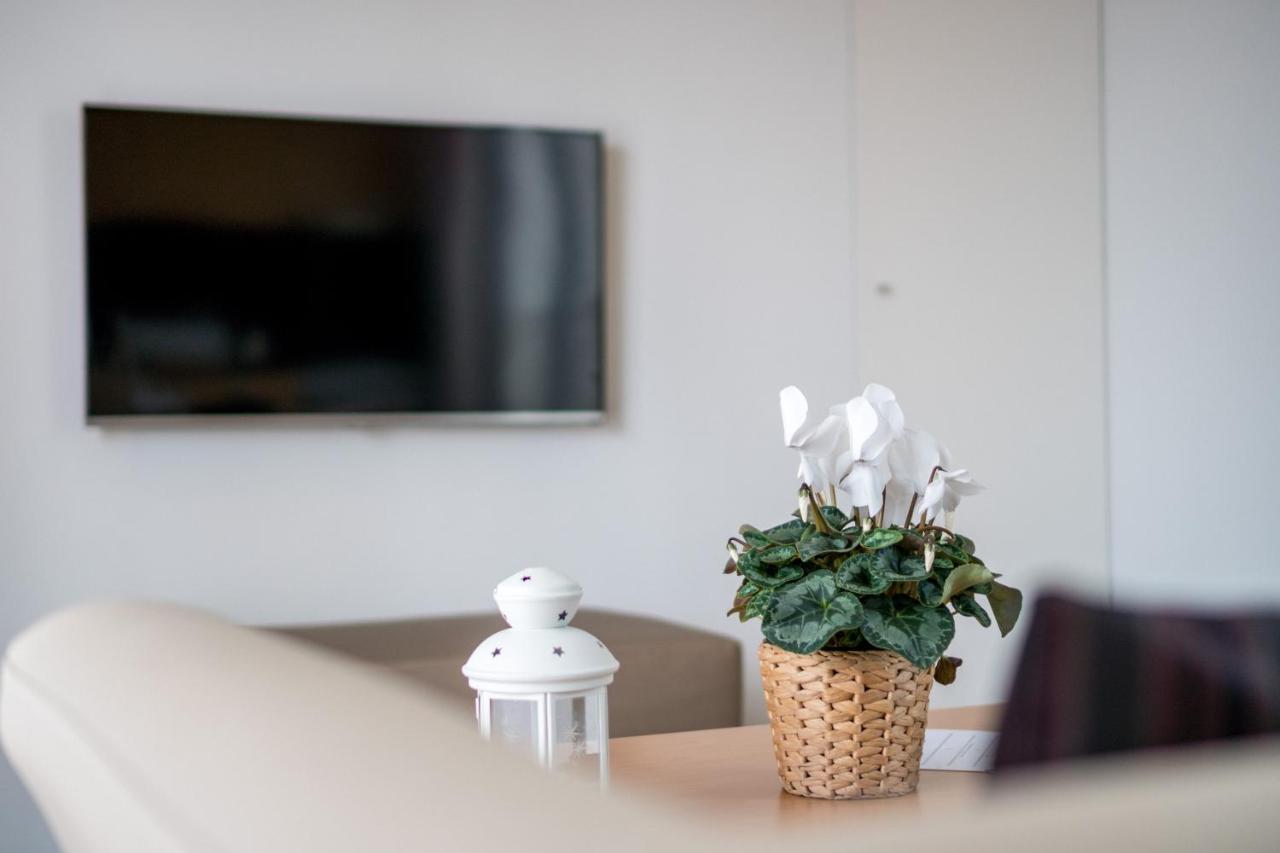 Welcome Madeira Apartments Funchal  Buitenkant foto